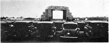 File:First drive-in theater Camden NJ 1933.jpg - Wikimedia Commons